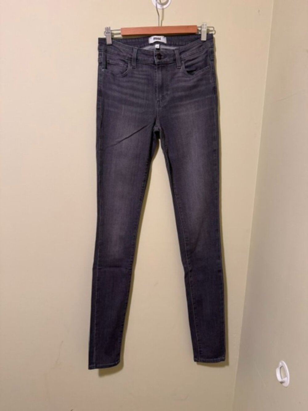 Paige Leggy Ultra Skinny Grey Denim Size 27